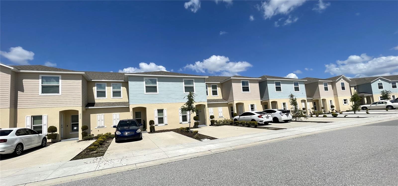 Image 3 of 51 For 4871 Coral Castle Drive
