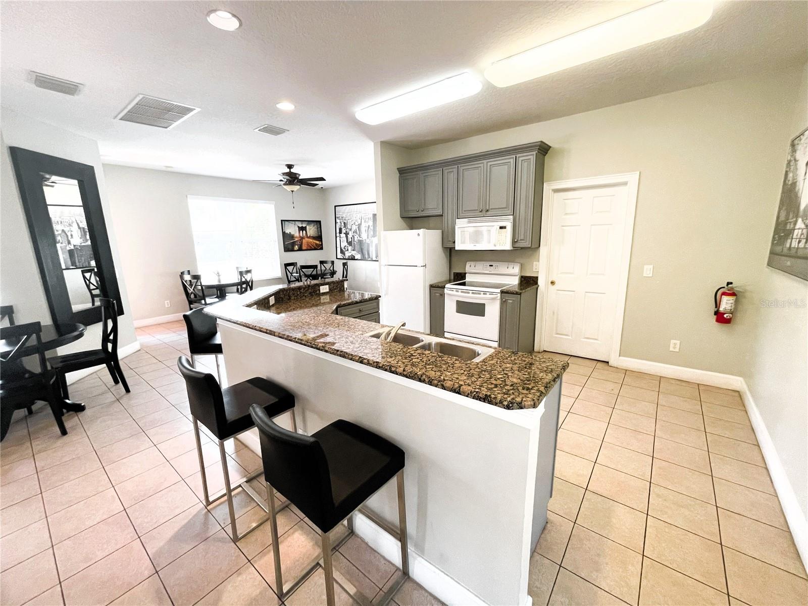 Image 37 of 51 For 4871 Coral Castle Drive