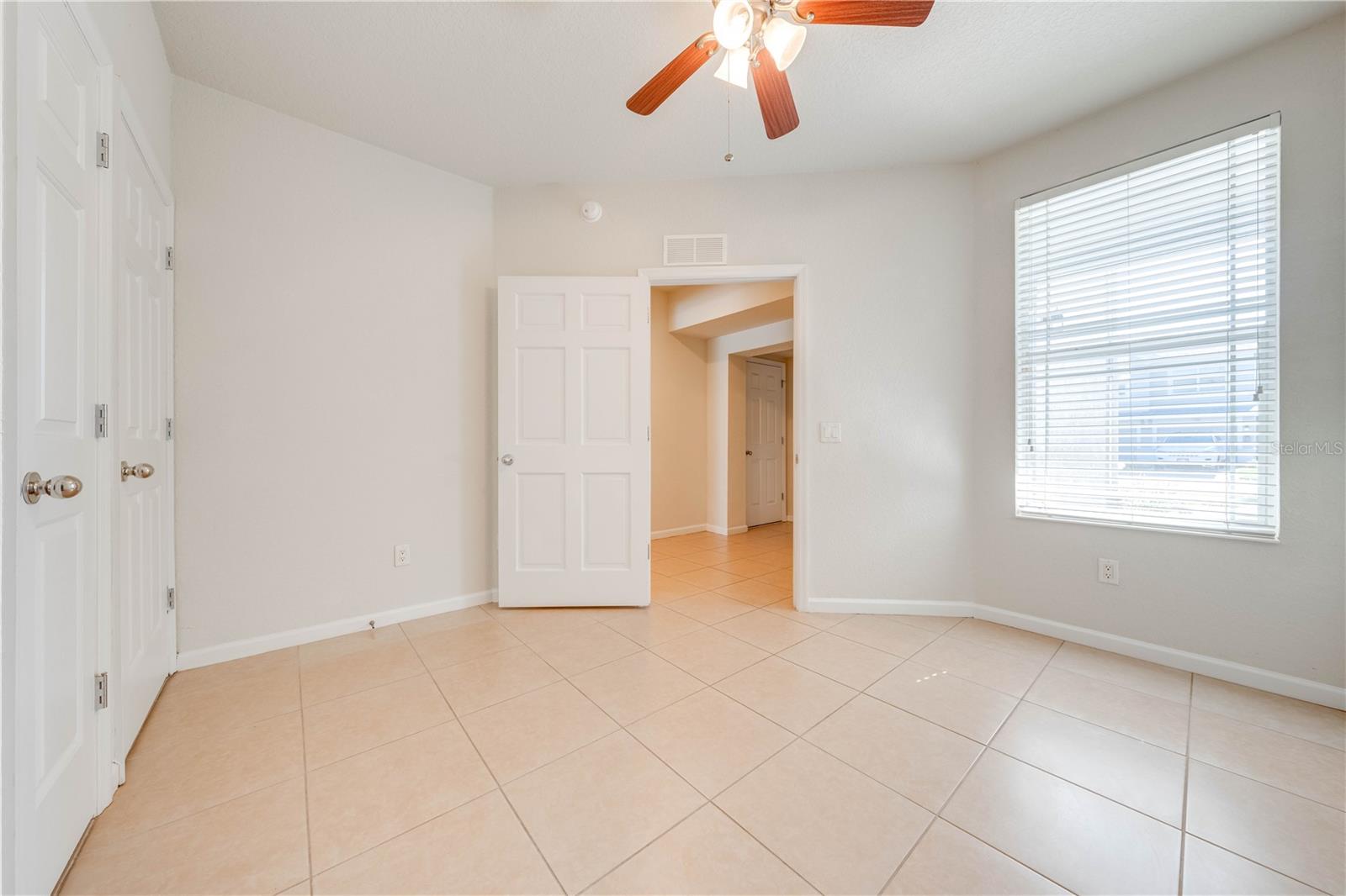Image 16 of 39 For 4550 52nd Circle 107