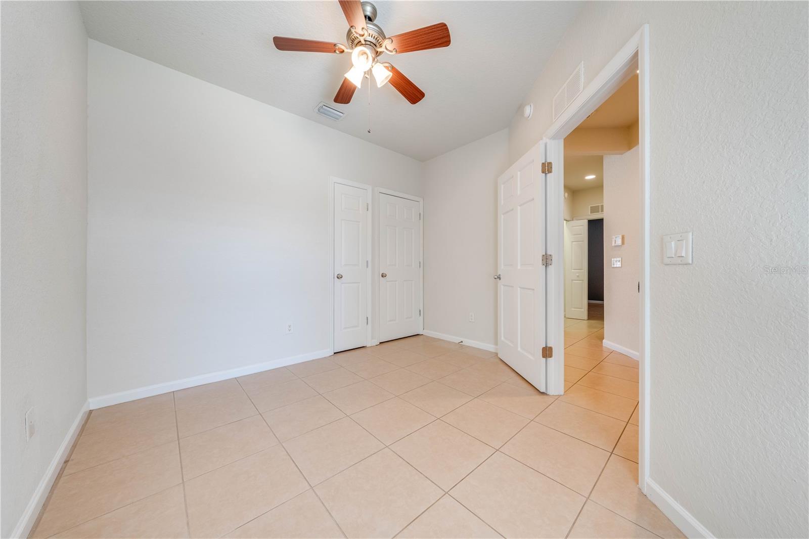 Image 17 of 39 For 4550 52nd Circle 107