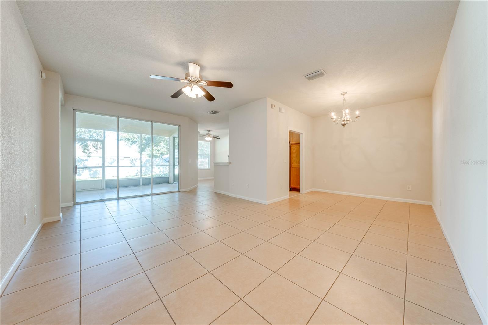 Image 7 of 39 For 4550 52nd Circle 107