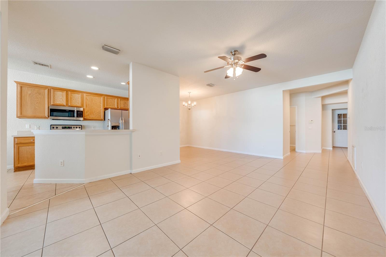 Image 9 of 39 For 4550 52nd Circle 107