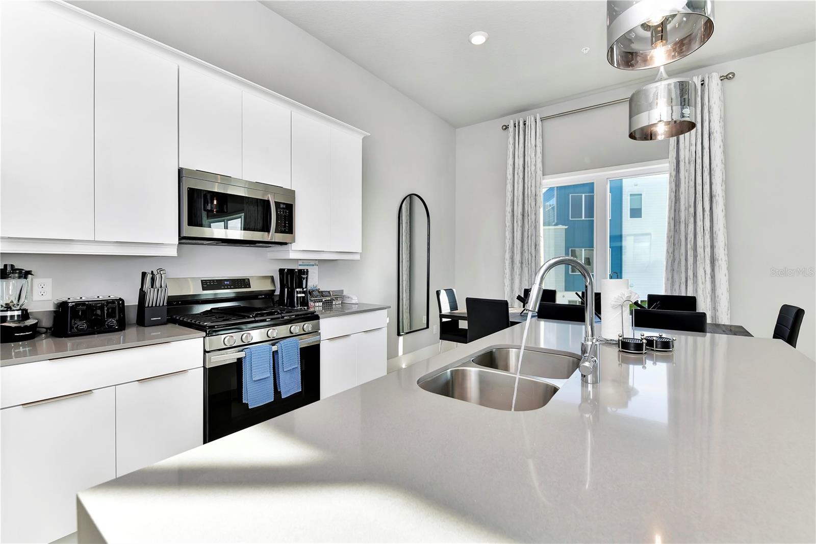 Image 15 of 62 For 7770 Sandy Ridge Drive 229
