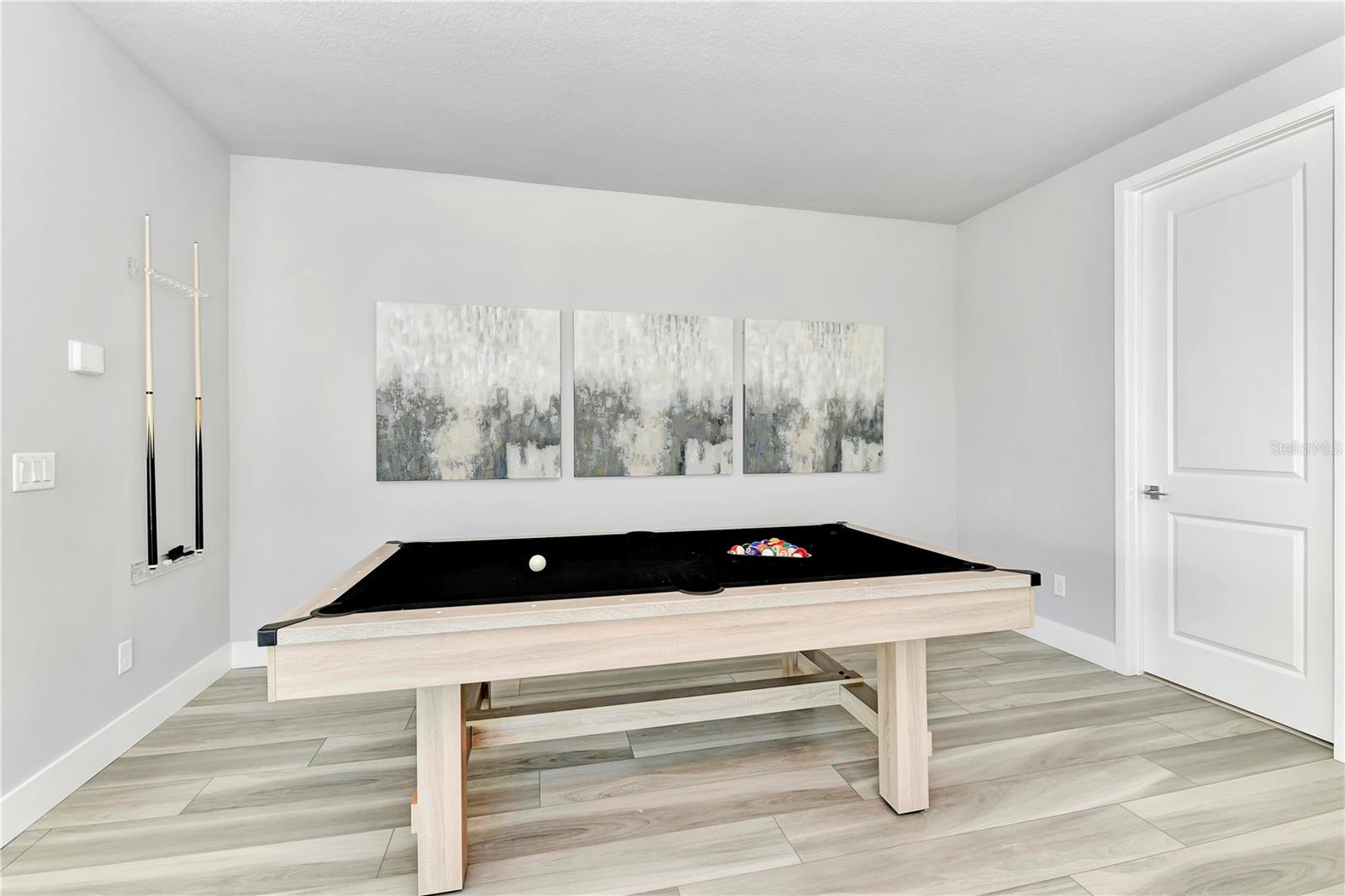 Image 42 of 62 For 7770 Sandy Ridge Drive 229