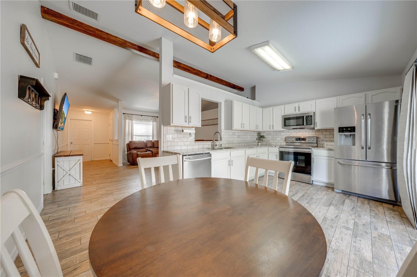 Image 18 of 47 For 4775 Mallard Drive
