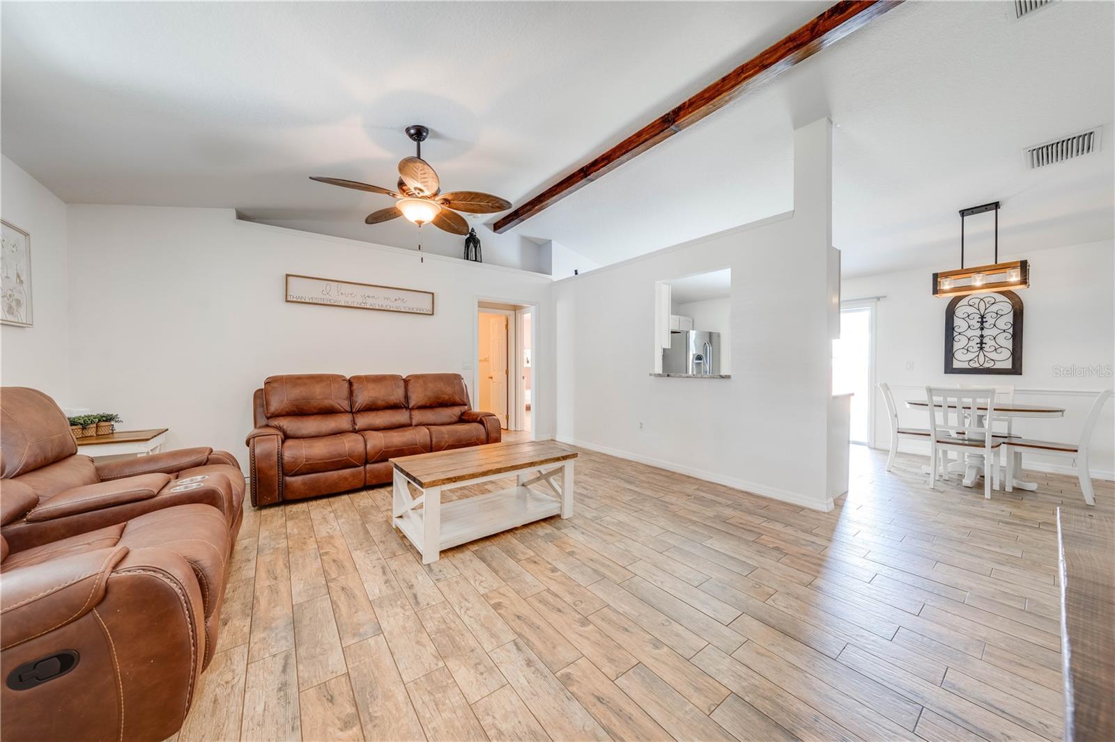 Image 4 of 47 For 4775 Mallard Drive
