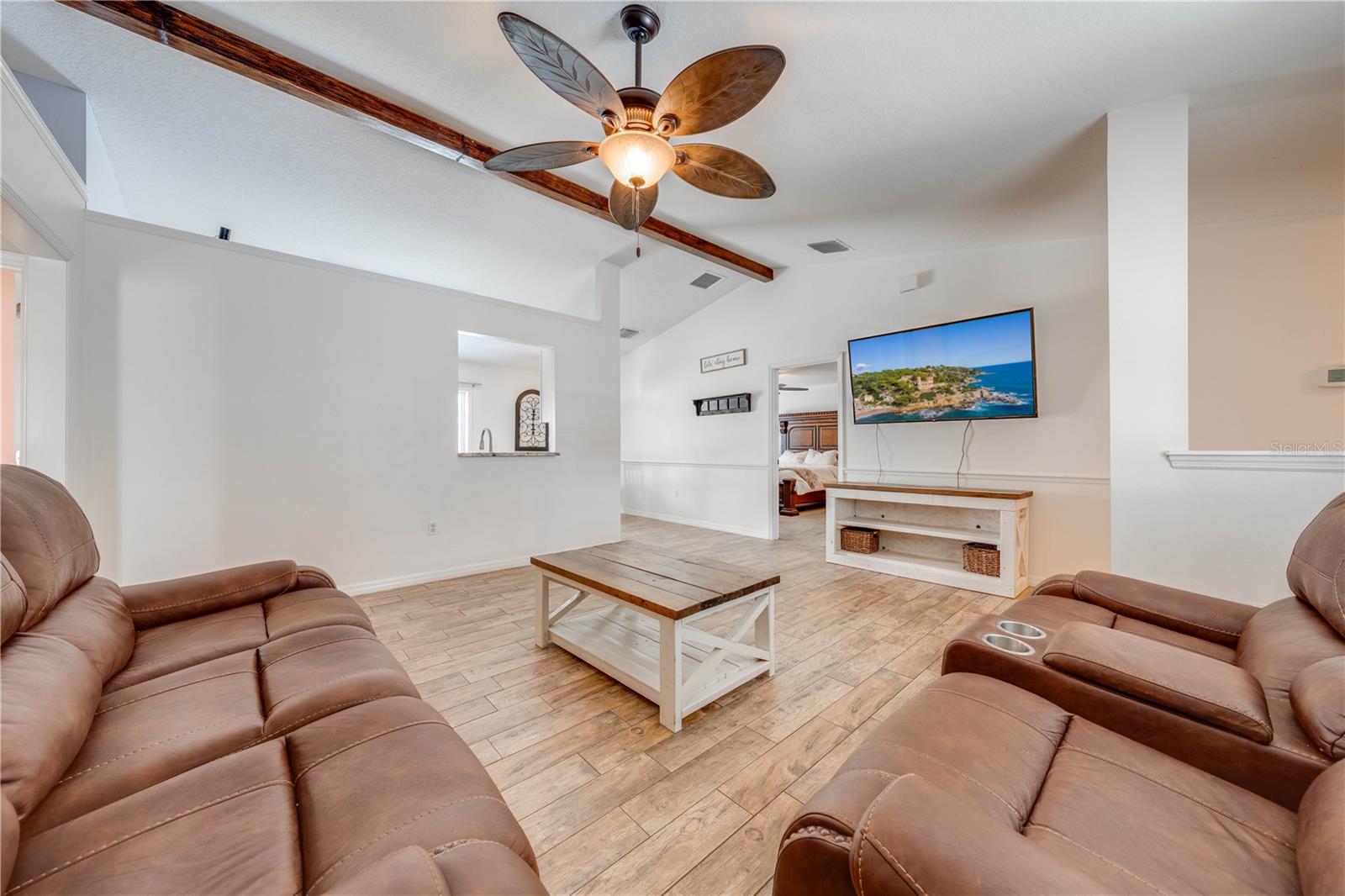 Image 7 of 47 For 4775 Mallard Drive