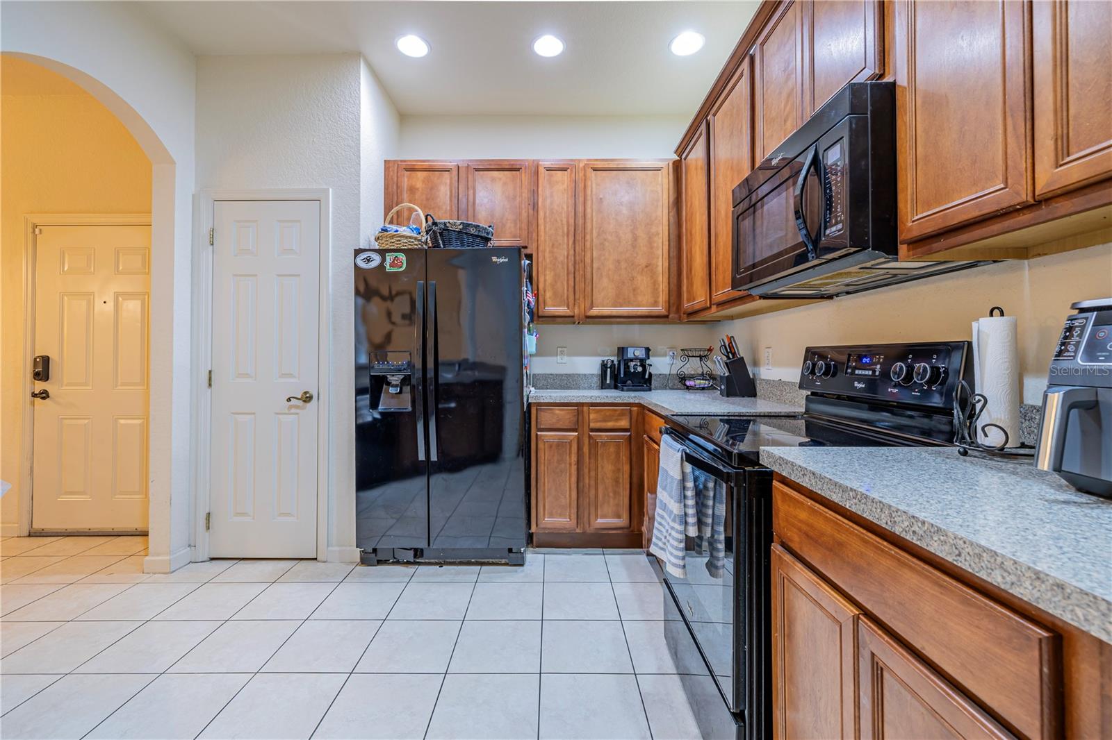 Image 4 of 26 For 3301 Whitestone Circle 203