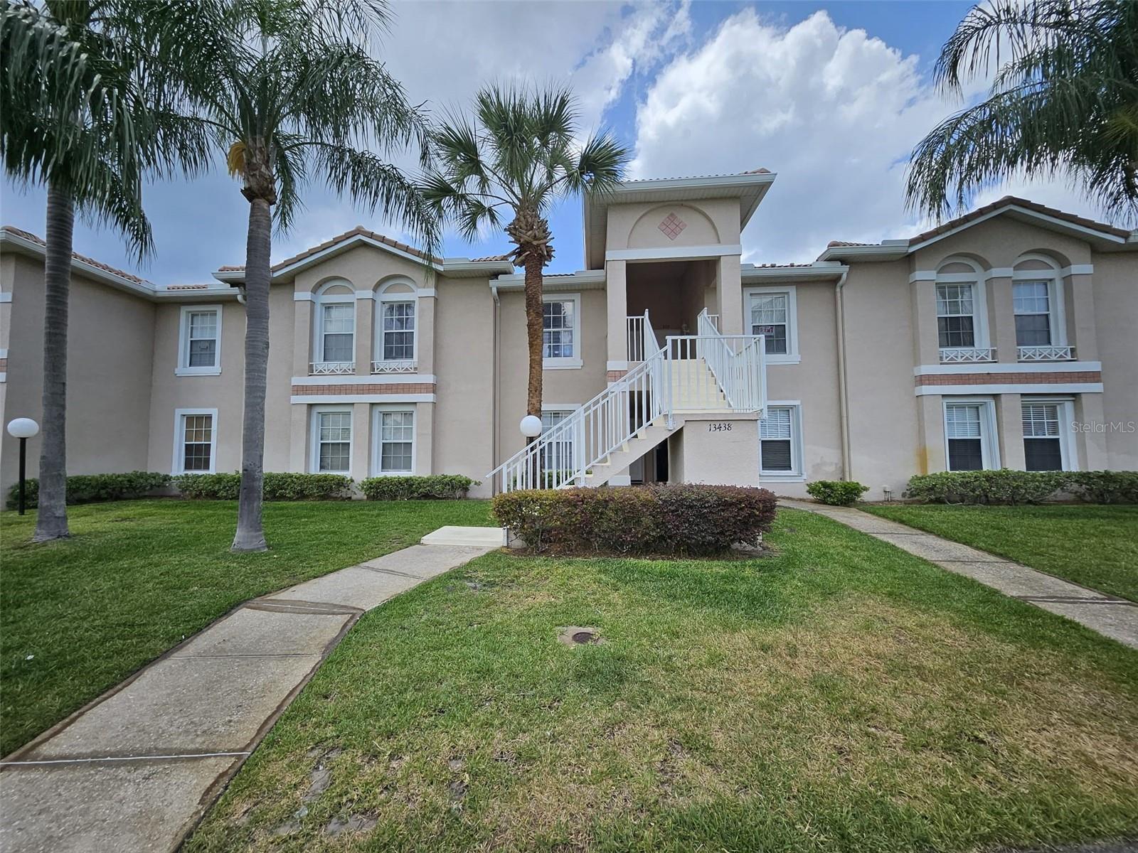 Image 2 of 17 For 13438 Fairway Glen Drive 202