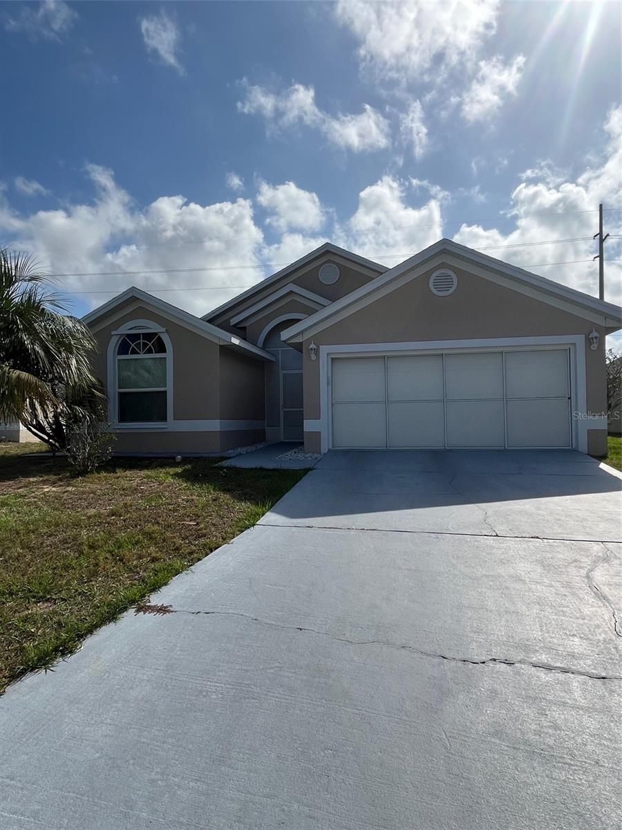 Details for 230 Halstead Drive, DAVENPORT, FL 33897