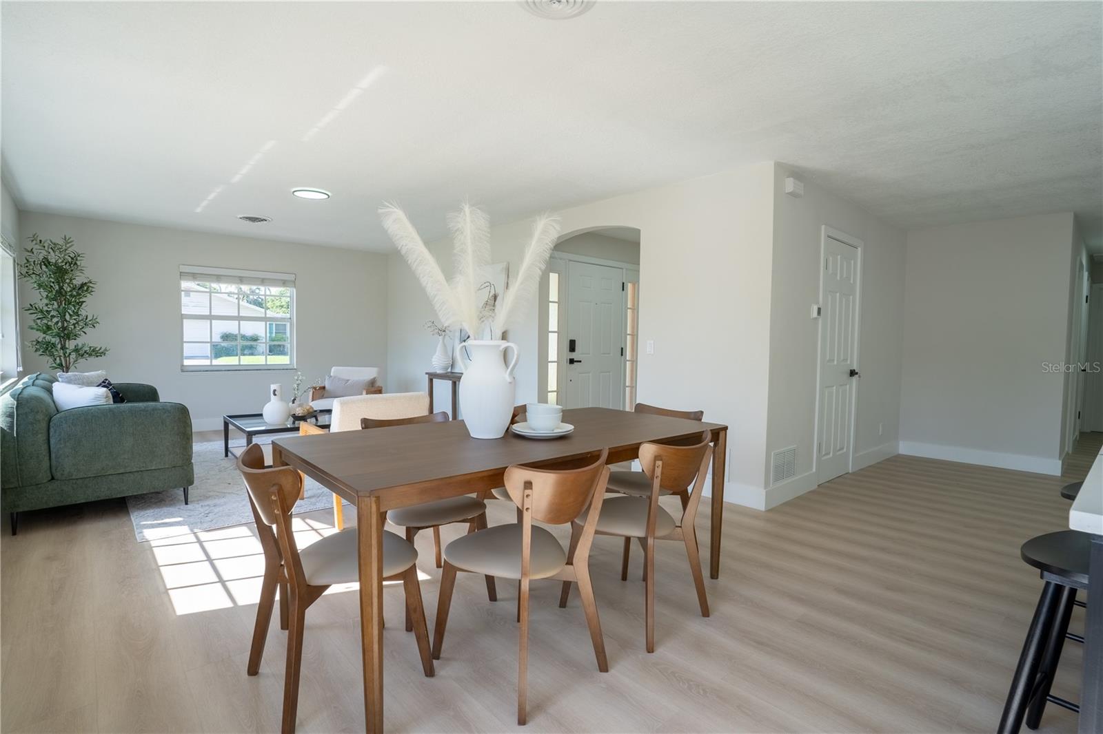 Image 6 of 33 For 2855 Lion Heart Road