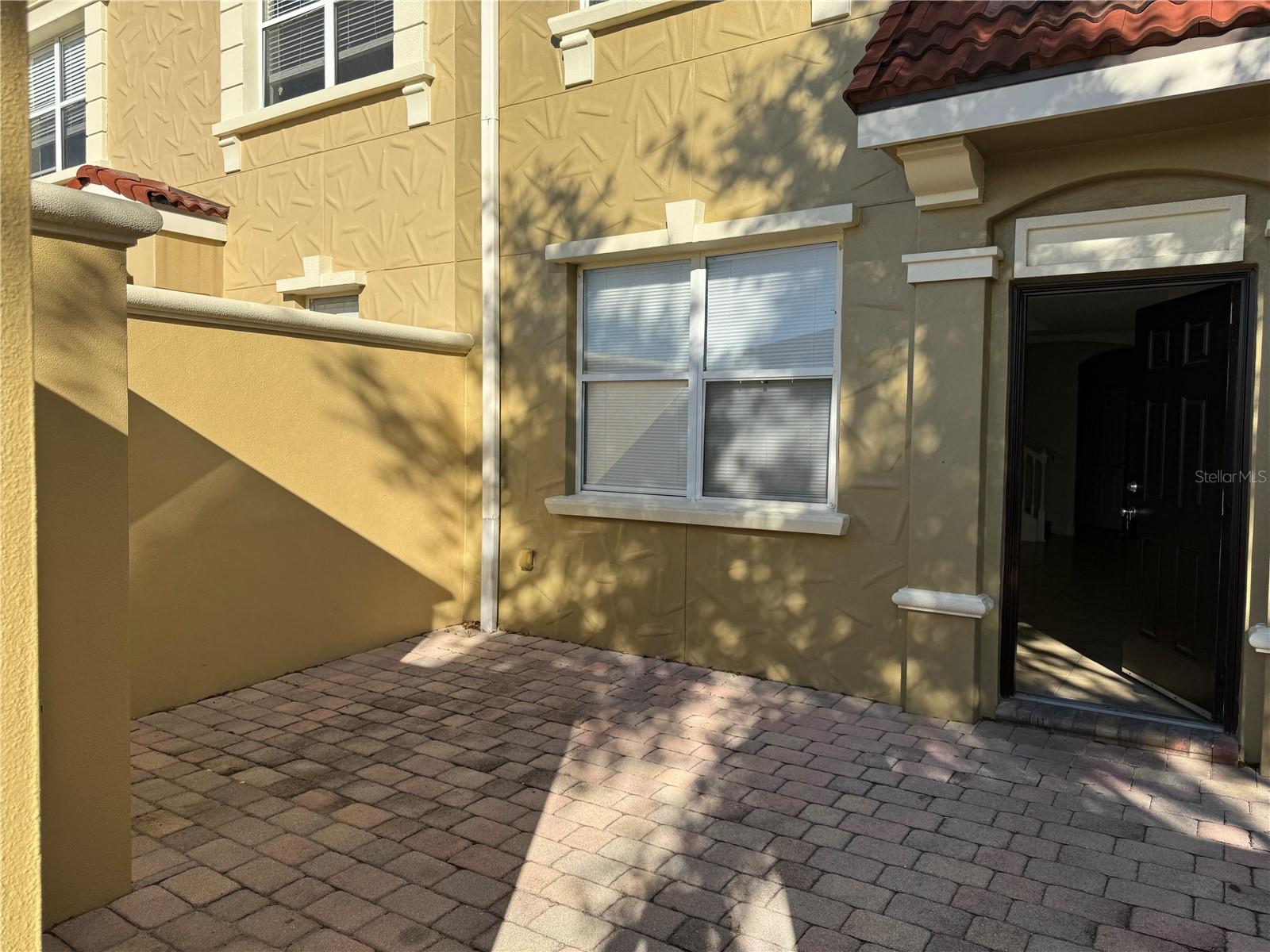 Image 4 of 26 For 2550 Bella Vista Drive