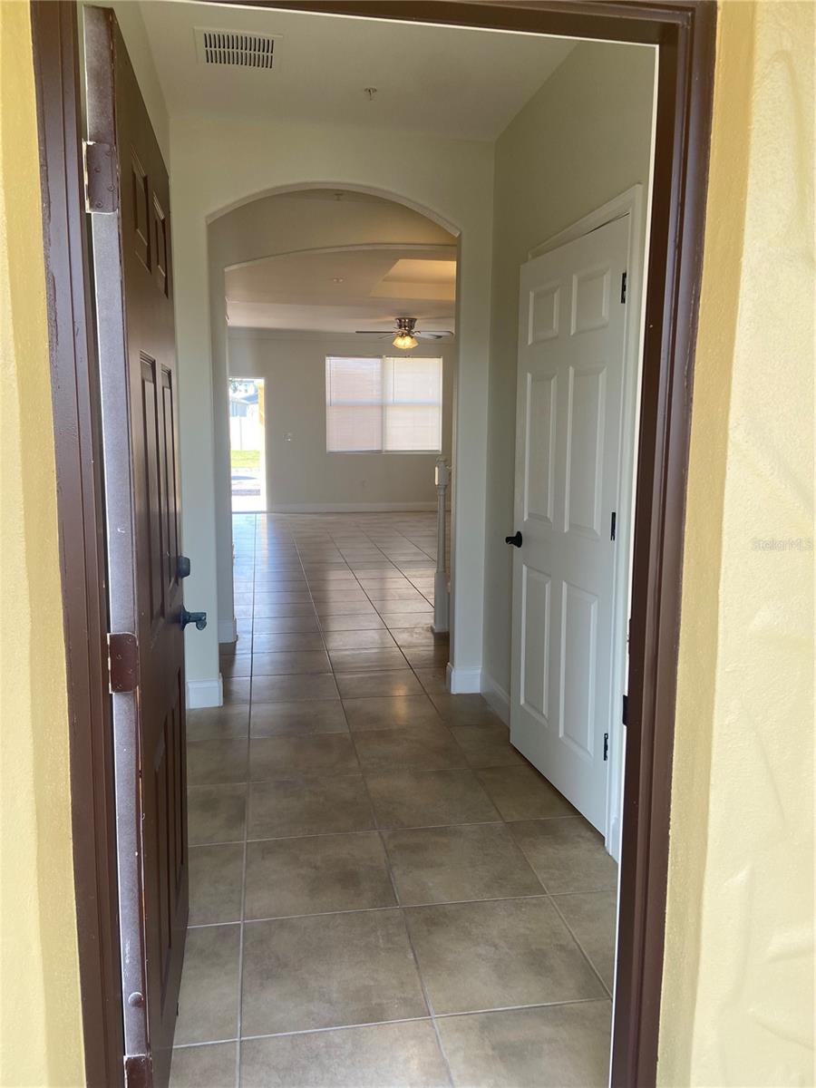 Image 7 of 26 For 2550 Bella Vista Drive
