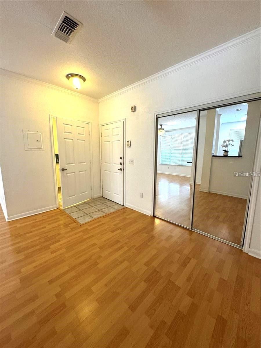 Image 3 of 27 For 860 Orange Avenue 145