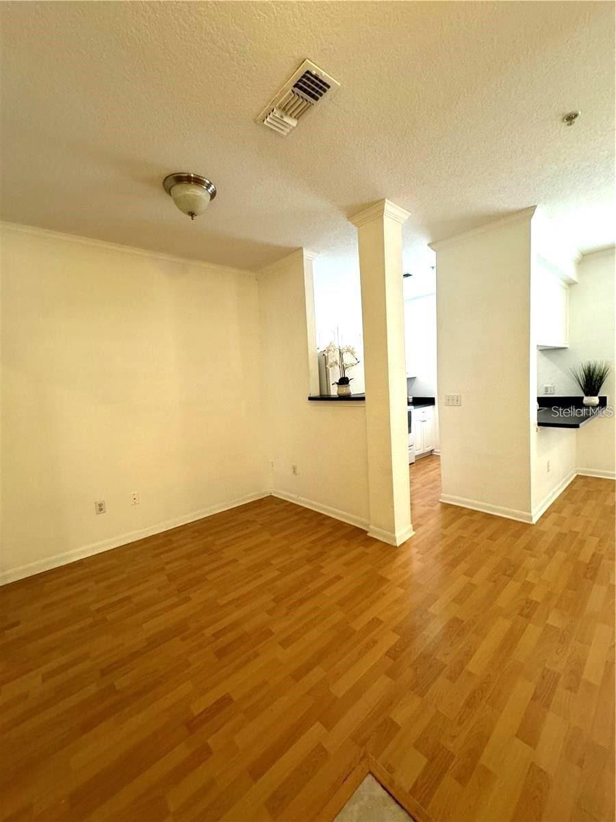 Image 5 of 27 For 860 Orange Avenue 145