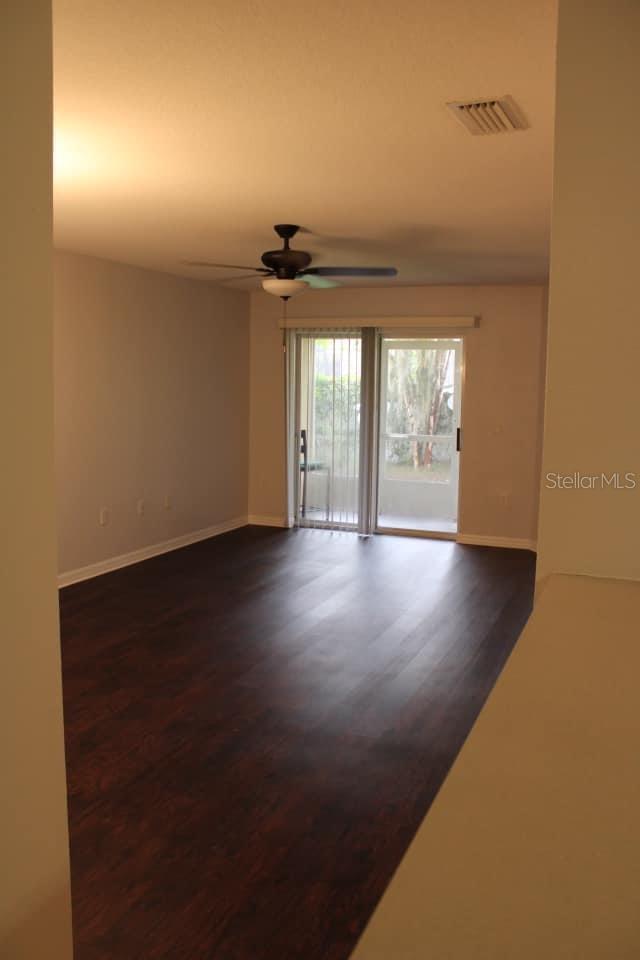 Image 21 of 41 For 2804 Club Cortile Circle A