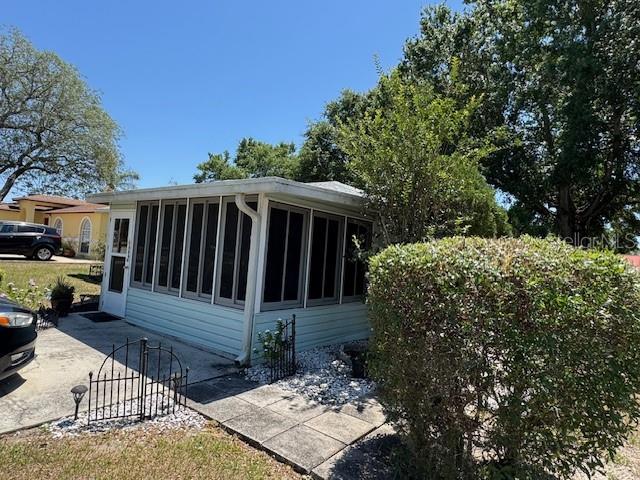 Image 3 of 11 For 406 Grove Avenue