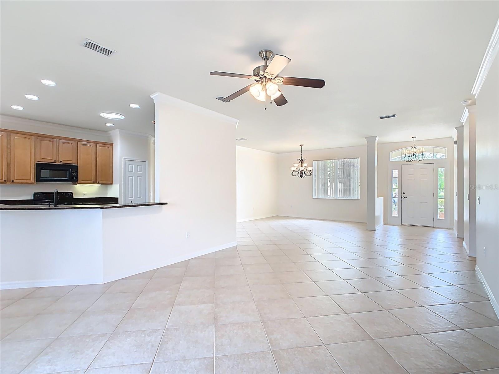Image 13 of 67 For 644 Shorehaven Drive