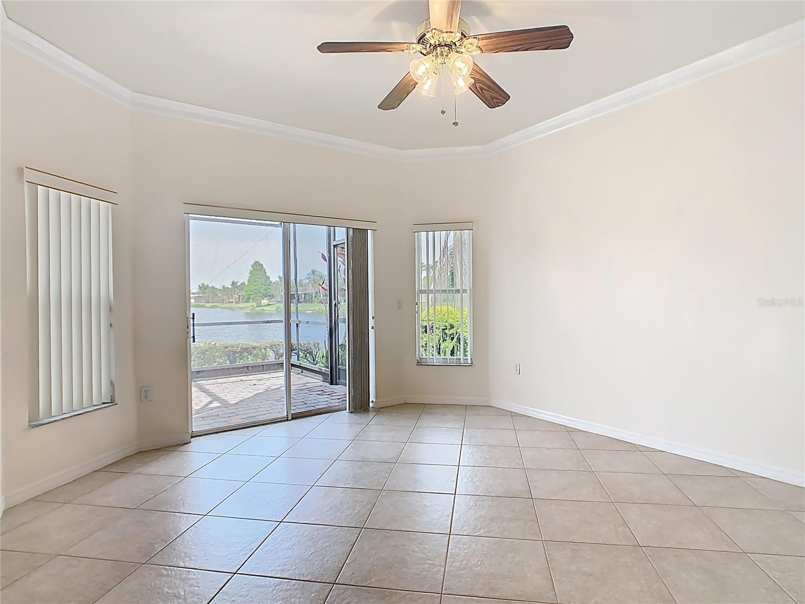 Image 25 of 67 For 644 Shorehaven Drive