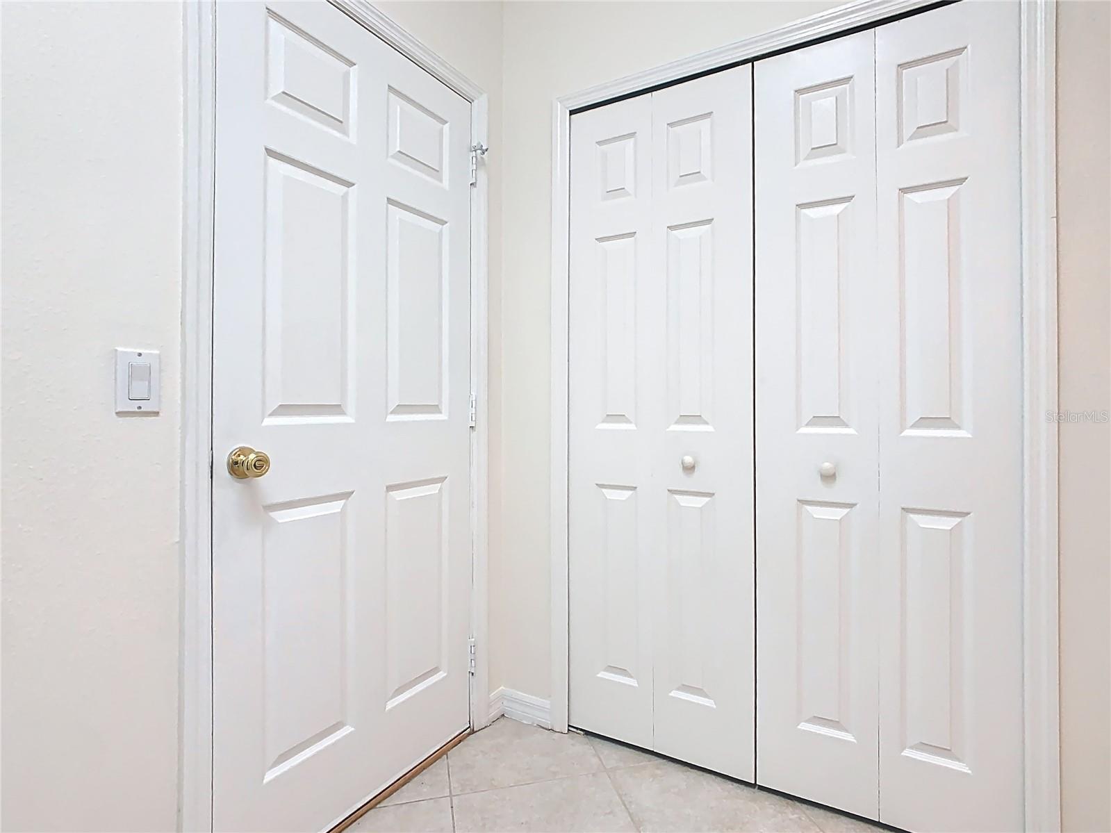 Image 33 of 67 For 644 Shorehaven Drive