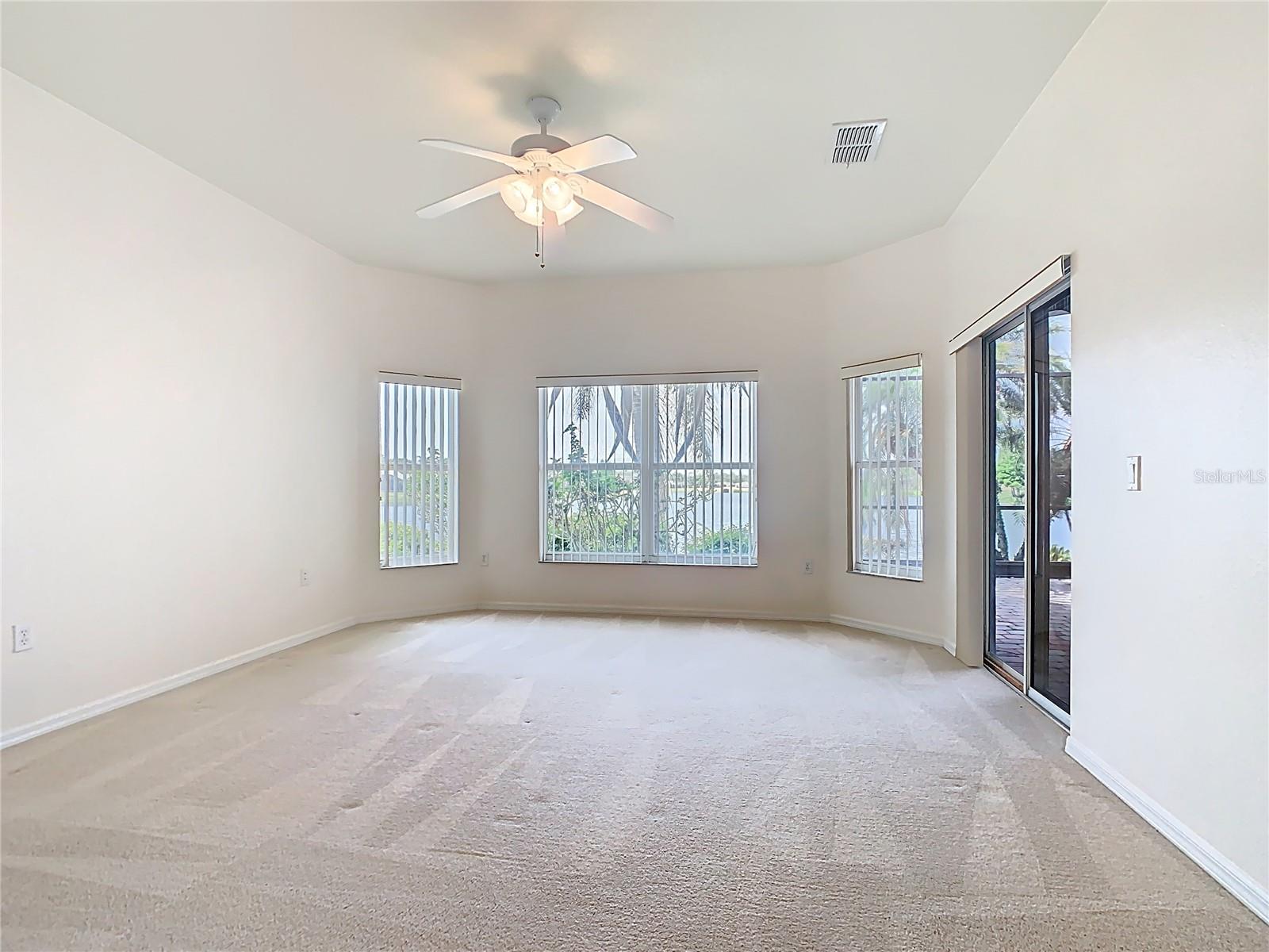 Image 35 of 67 For 644 Shorehaven Drive