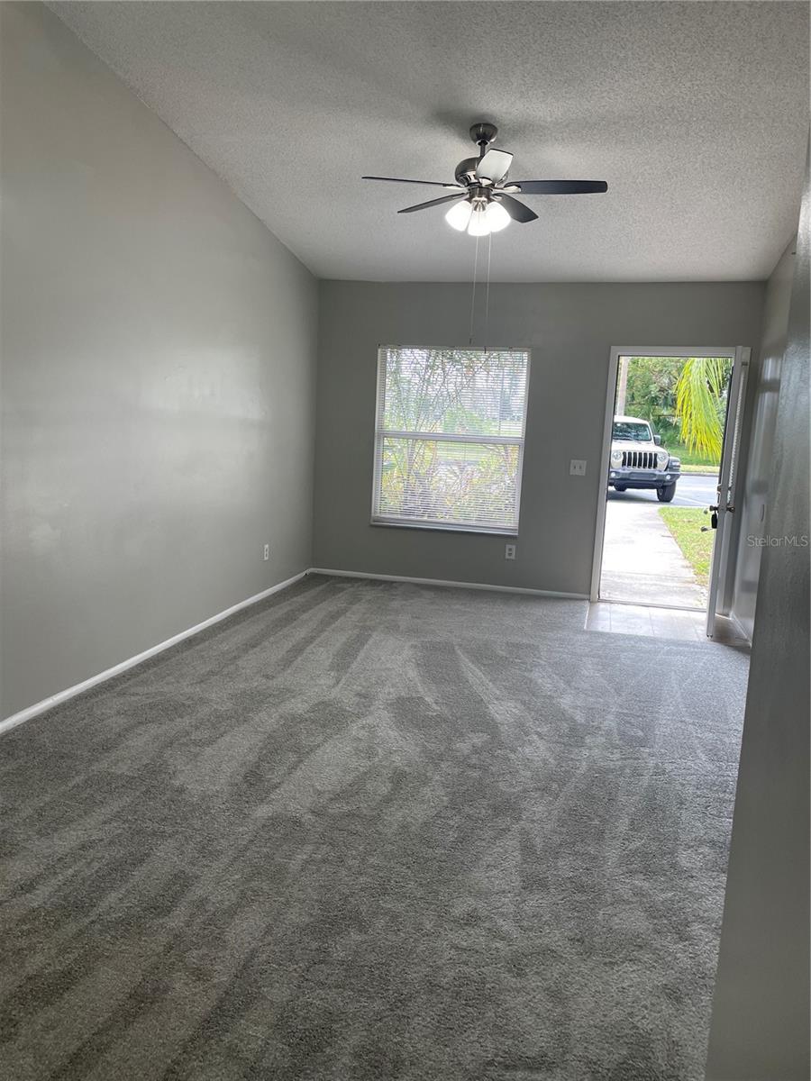 Image 3 of 13 For 3219 Wickham Avenue