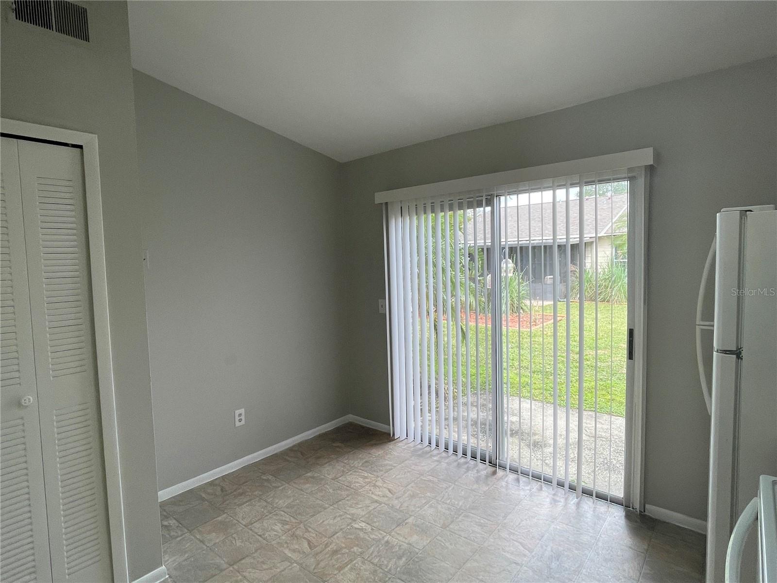 Image 8 of 13 For 3219 Wickham Avenue