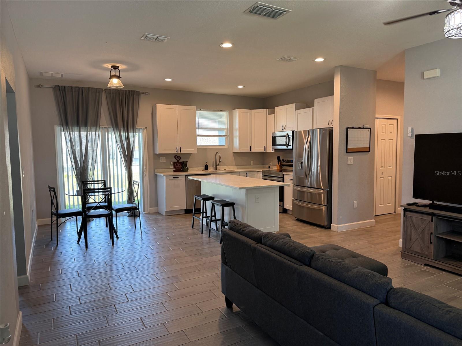Image 2 of 16 For 1429 Punta Gorda Drive