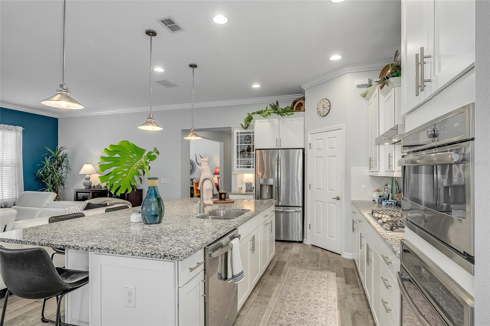 Image 24 of 62 For 7957 Hanson Bay Place