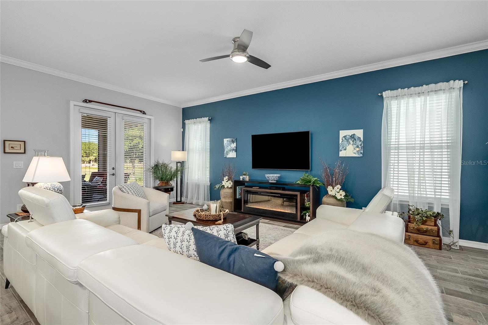 Image 26 of 62 For 7957 Hanson Bay Place