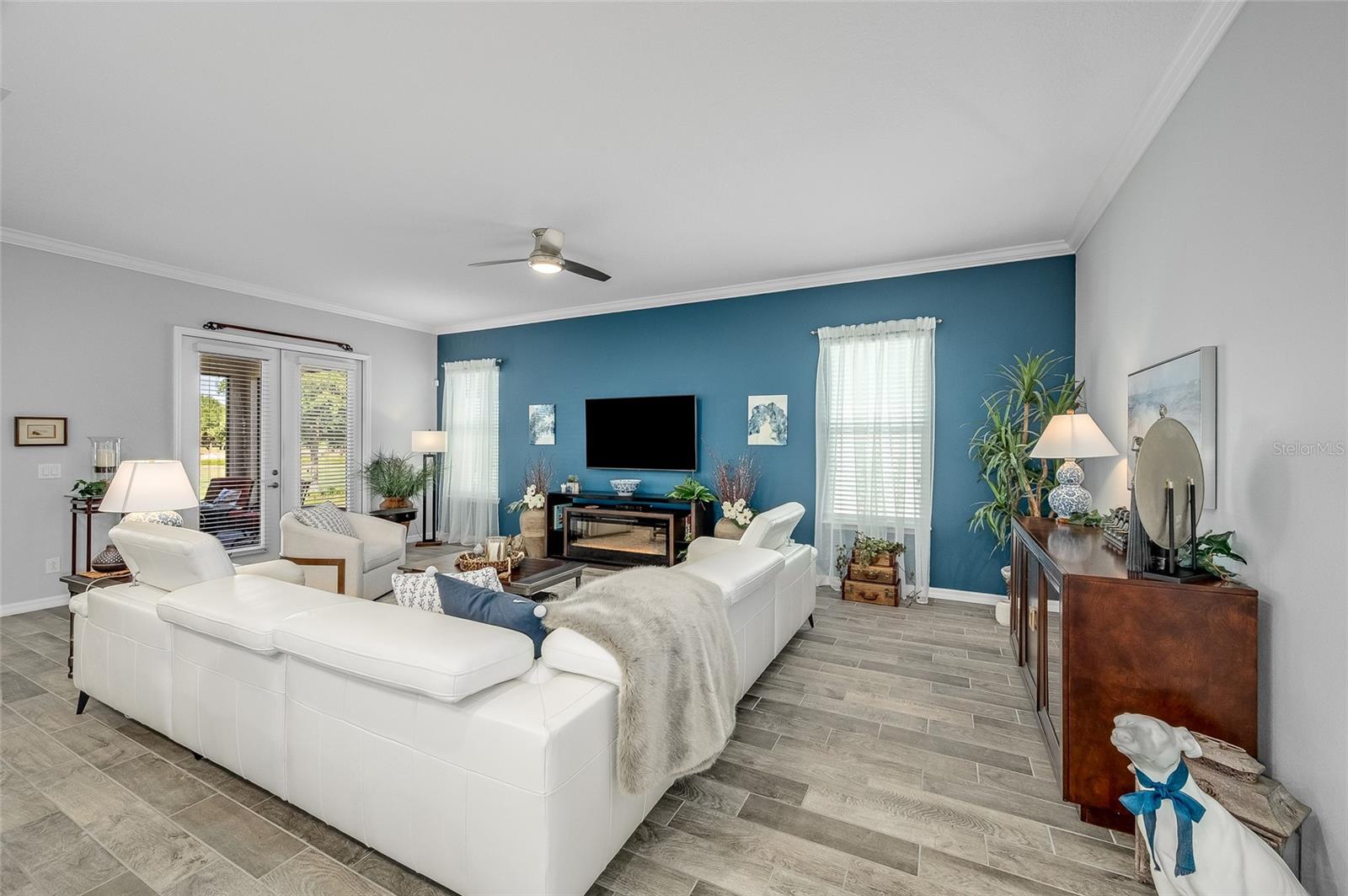Image 27 of 62 For 7957 Hanson Bay Place