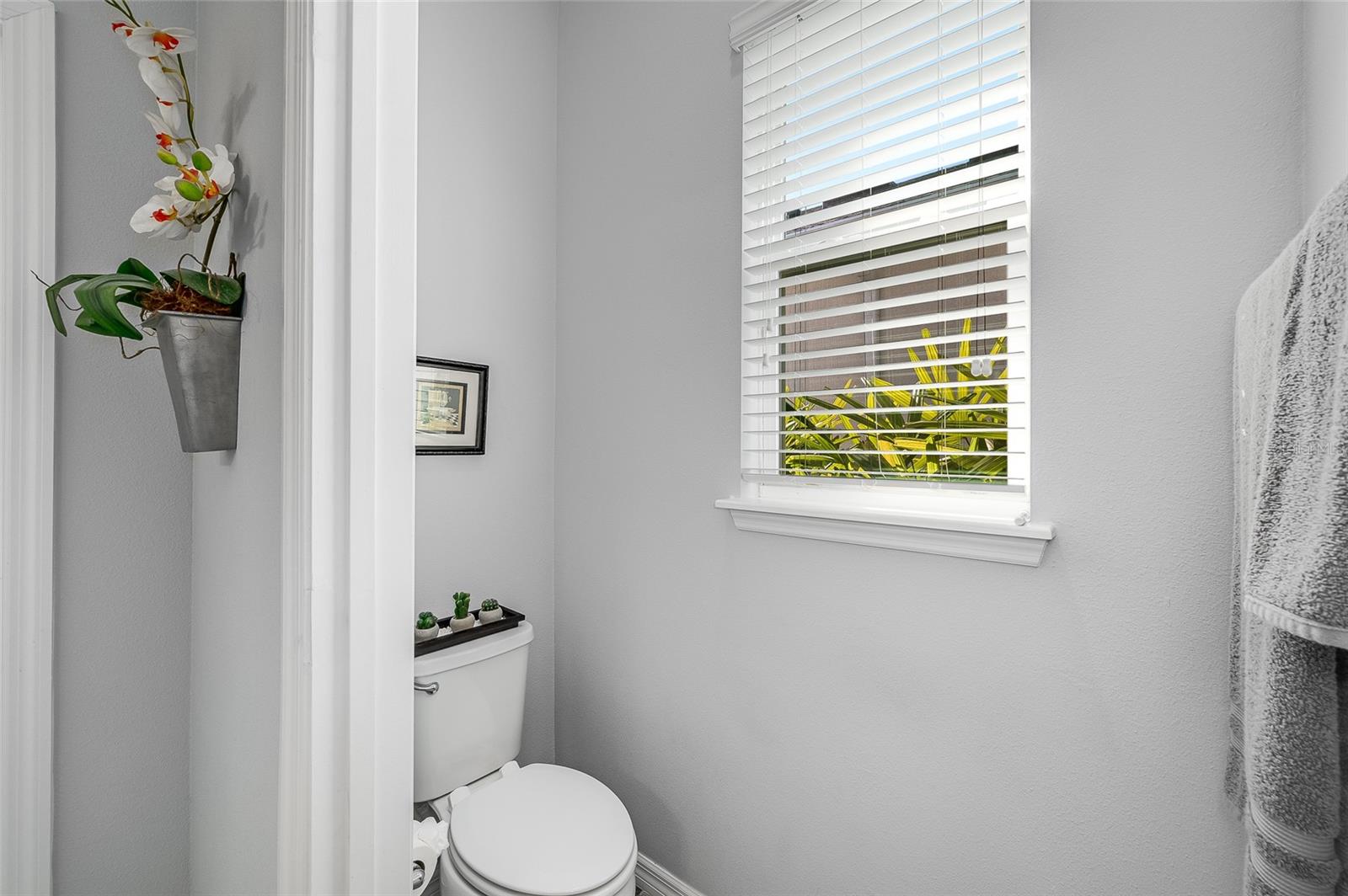 Image 42 of 62 For 7957 Hanson Bay Place