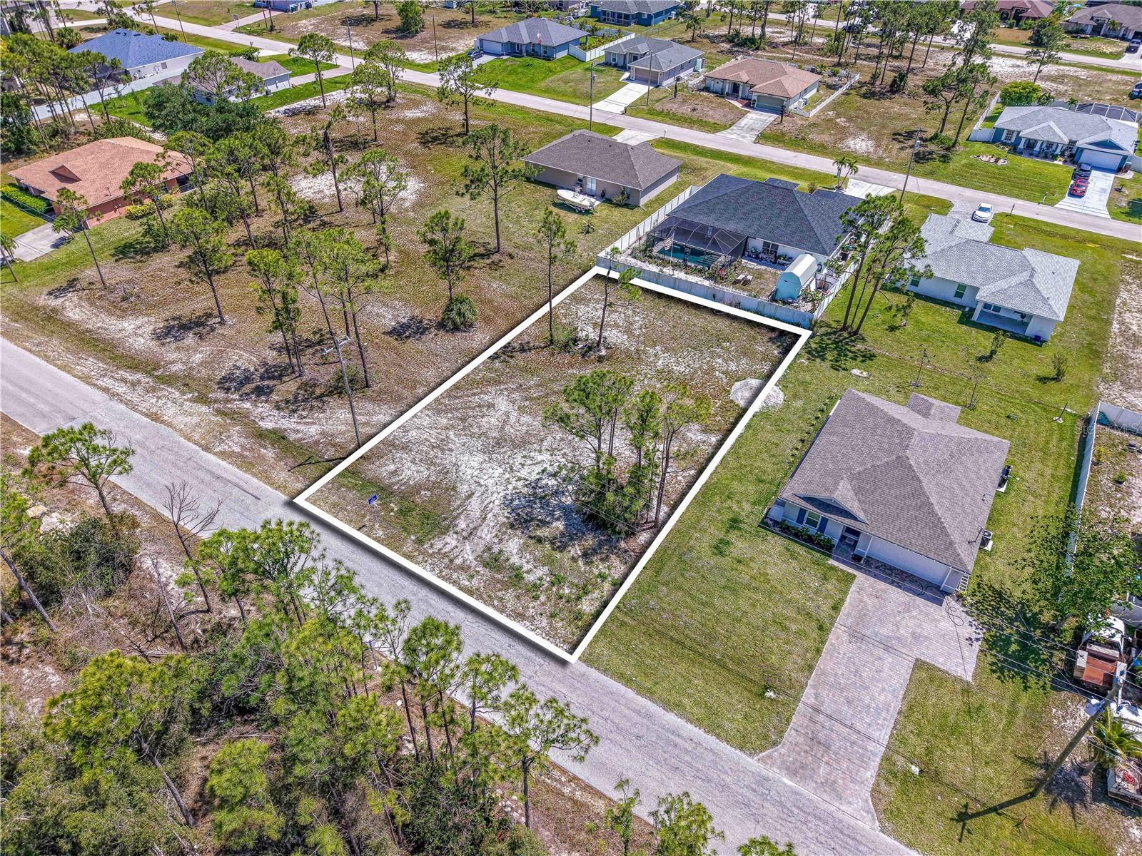Image 5 of 7 For 2312 Jacaranda Parkway W