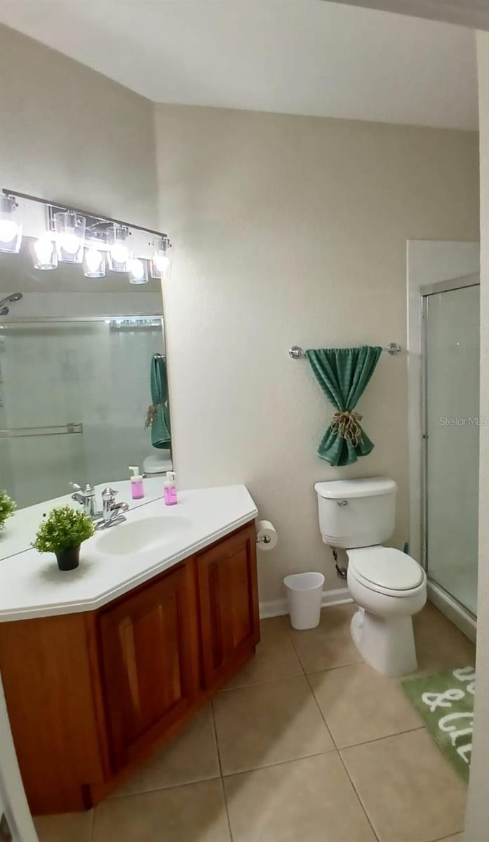 Image 4 of 13 For 8296 Portofino Drive 401