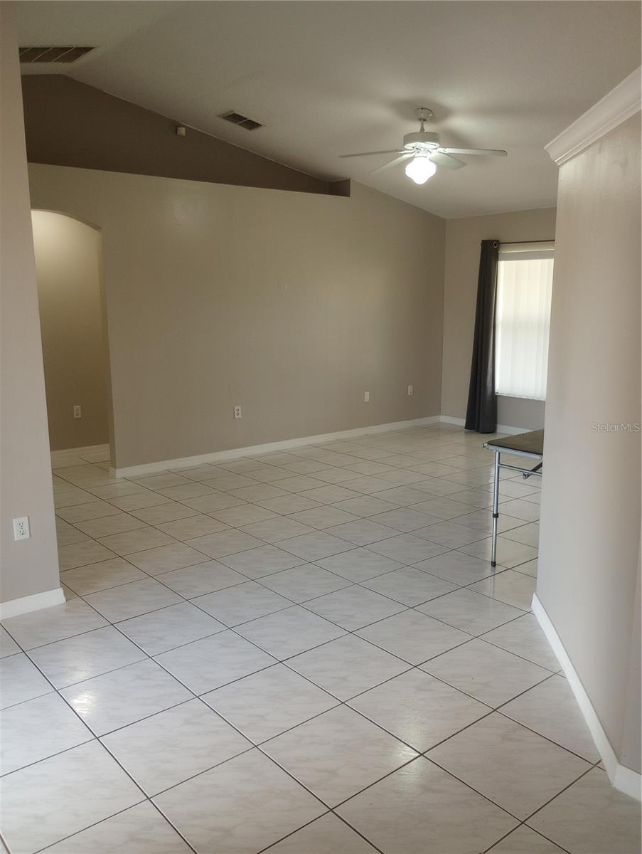 Image 37 of 89 For 3170 Victoria Drive