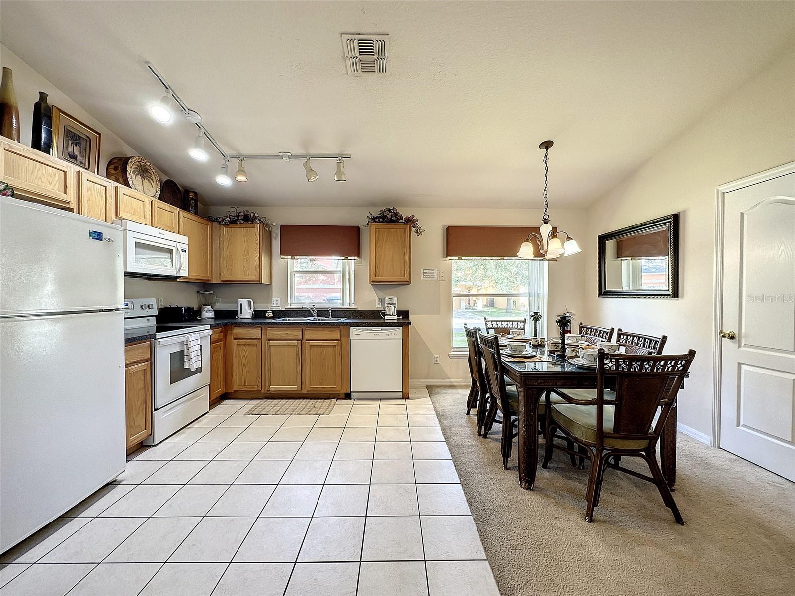Image 16 of 39 For 116 Ridgemont Court