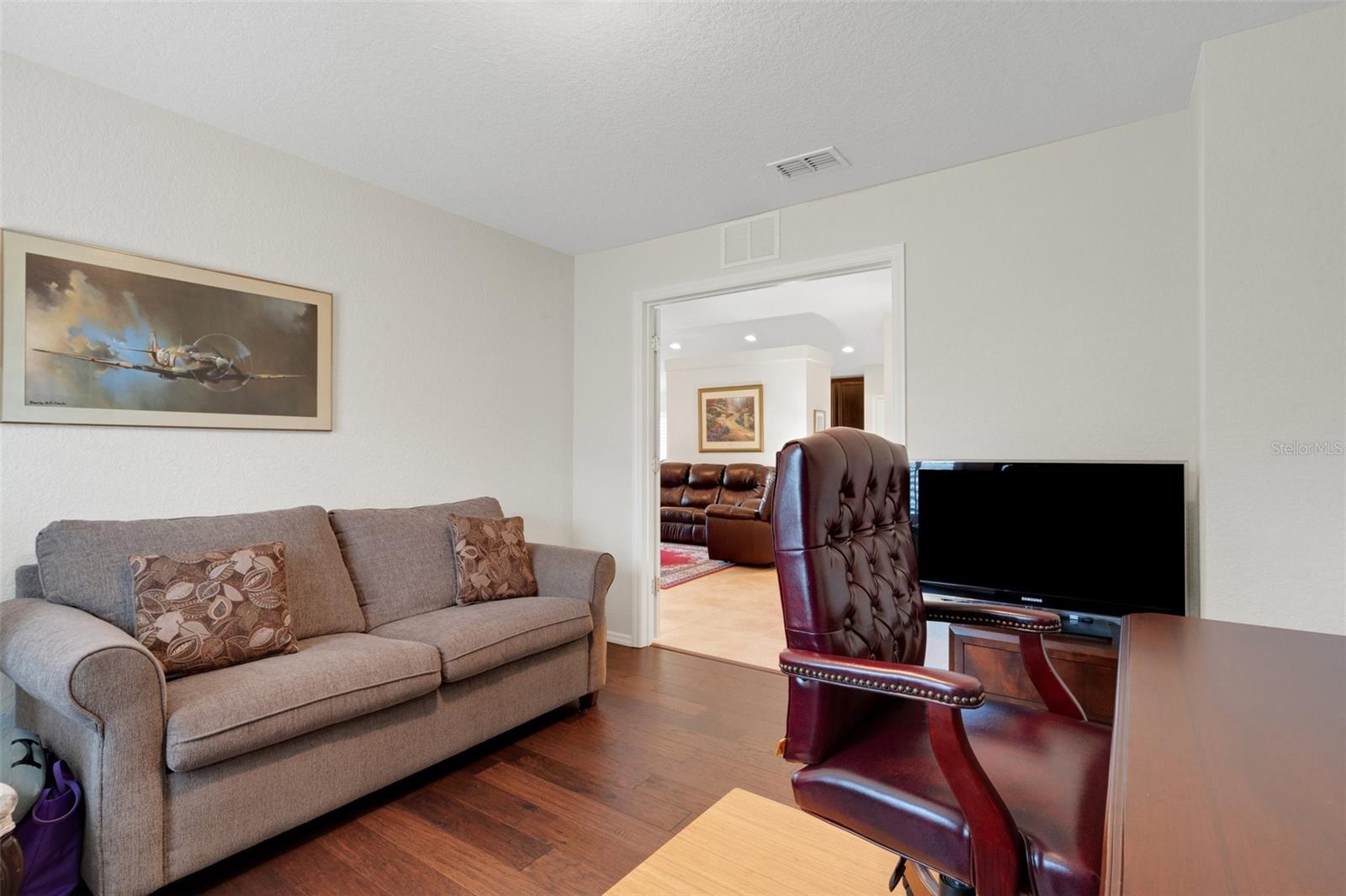 Image 10 of 72 For 265 Del Sol Avenue