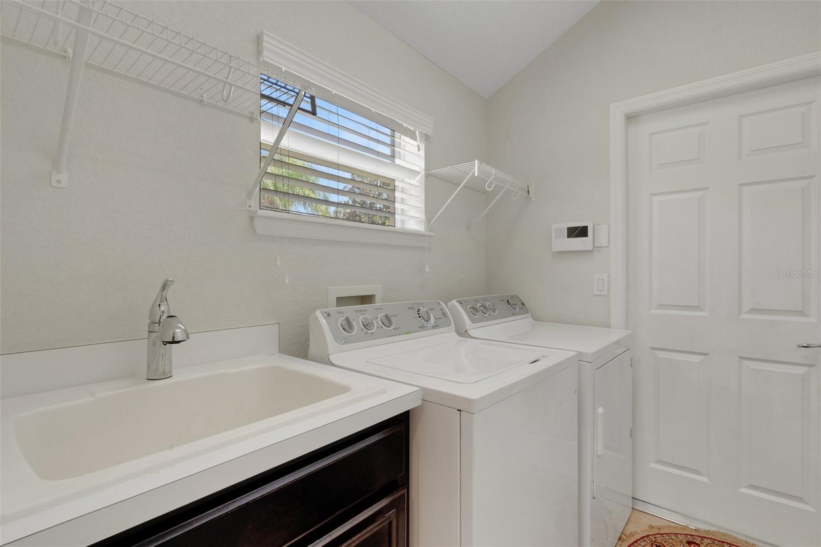 Image 32 of 72 For 265 Del Sol Avenue