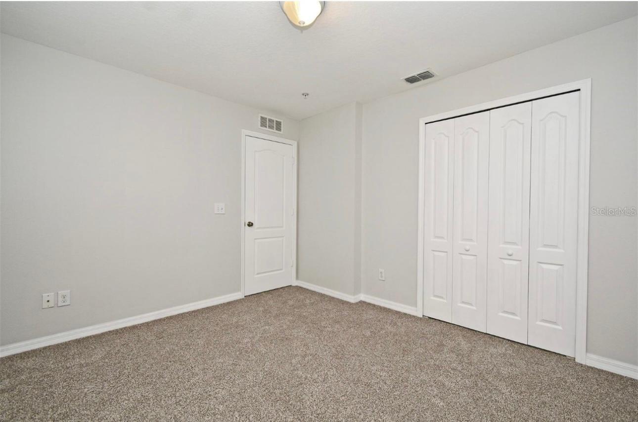 Image 17 of 27 For 2305 Chatham Place Drive