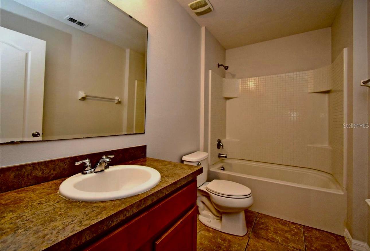Image 18 of 27 For 2305 Chatham Place Drive