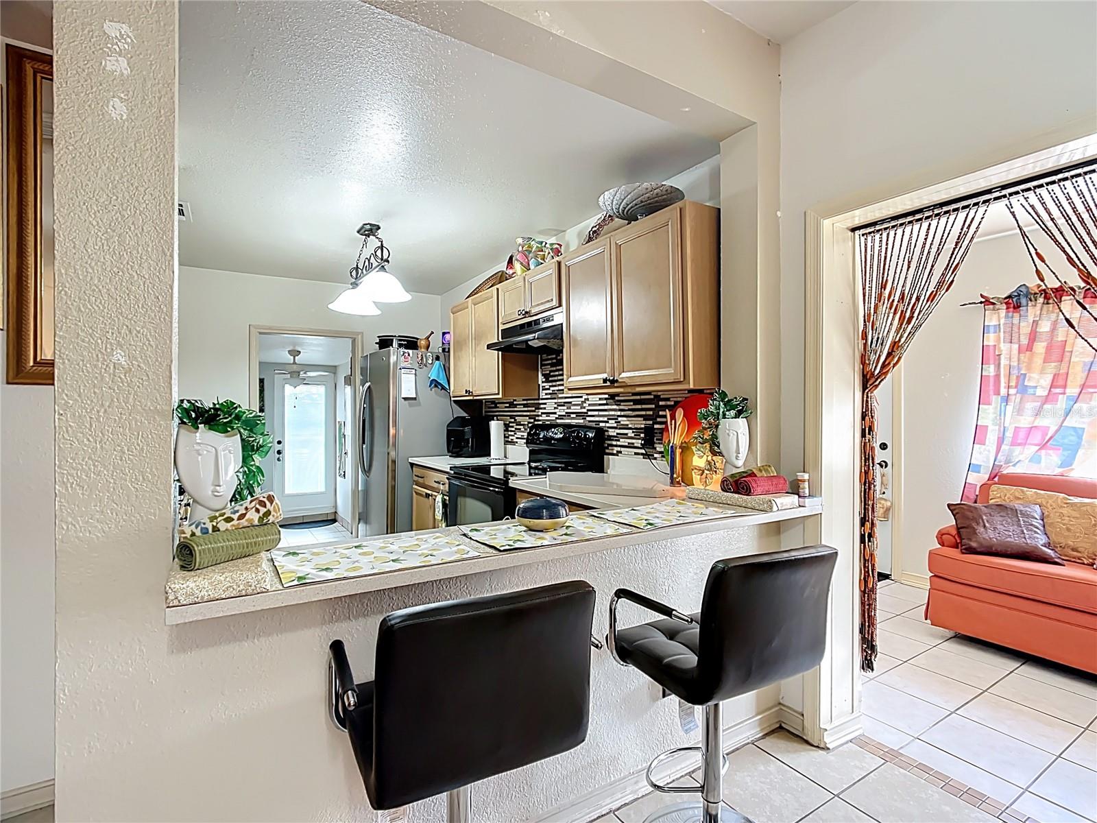 Image 11 of 42 For 690 Pearl Street