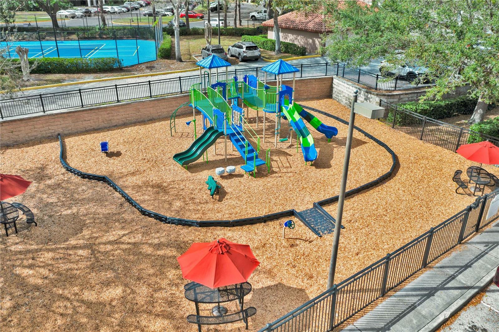 Image 35 of 42 For 6141 Metrowest Boulevard 303