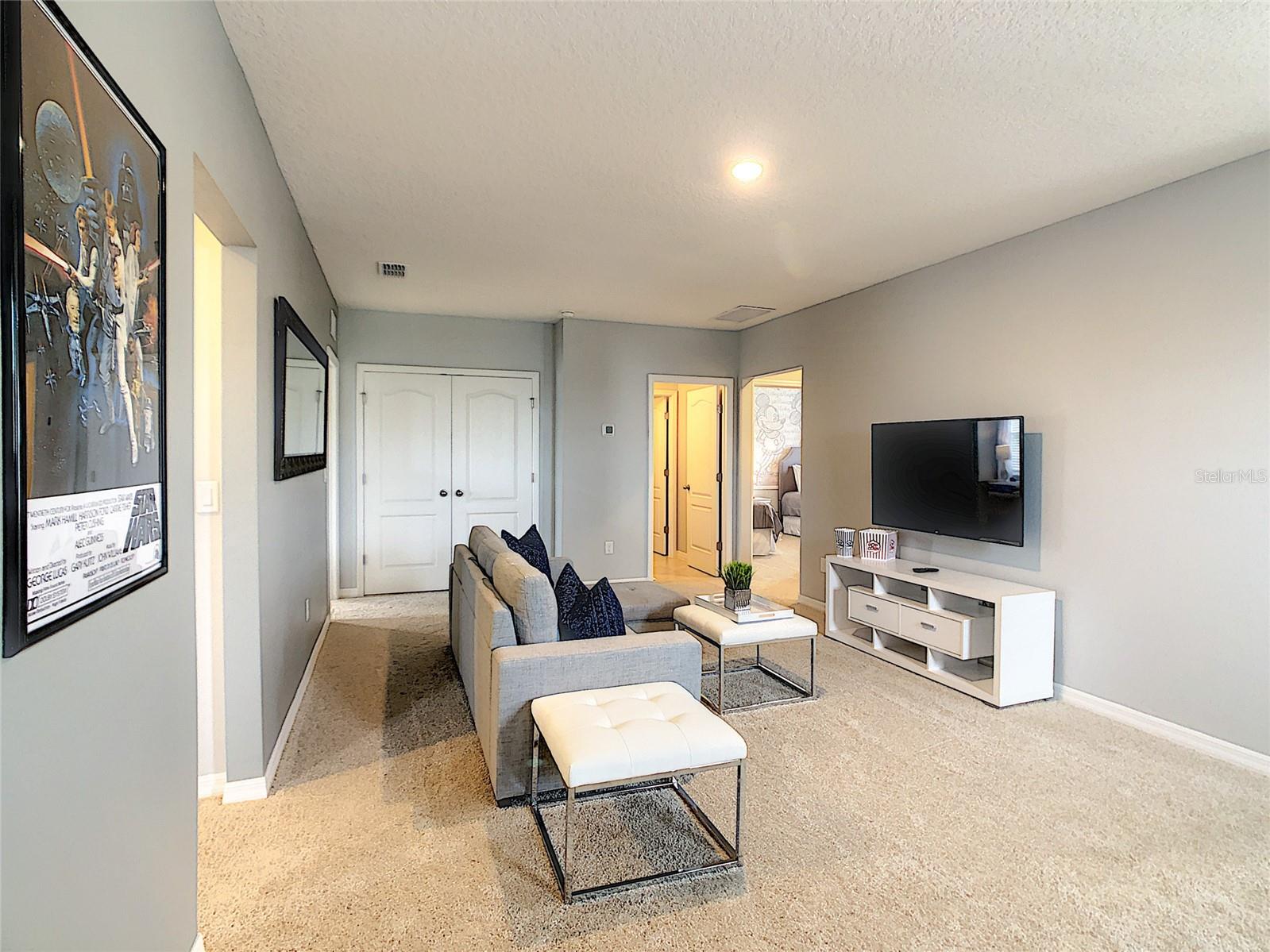Image 19 of 68 For 8039 Oak Shadow Court