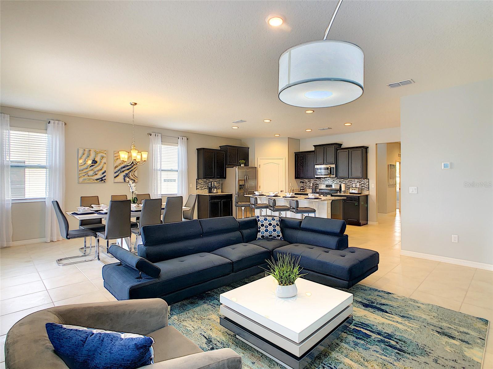 Image 6 of 68 For 8039 Oak Shadow Court