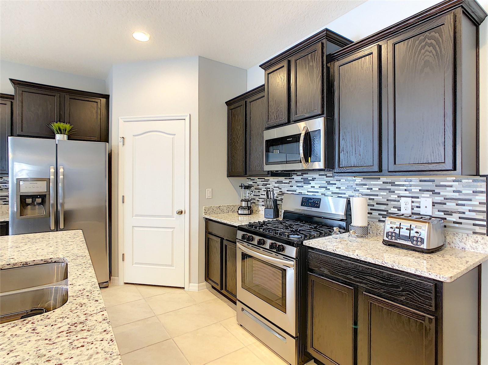 Image 8 of 68 For 8039 Oak Shadow Court