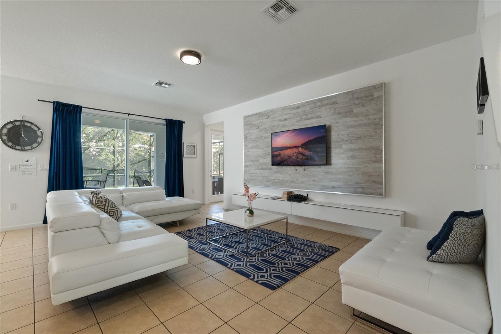 Image 4 of 24 For 4511 Monado Drive