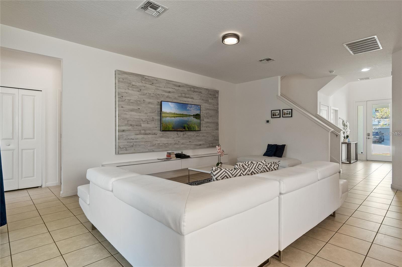 Image 6 of 24 For 4511 Monado Drive