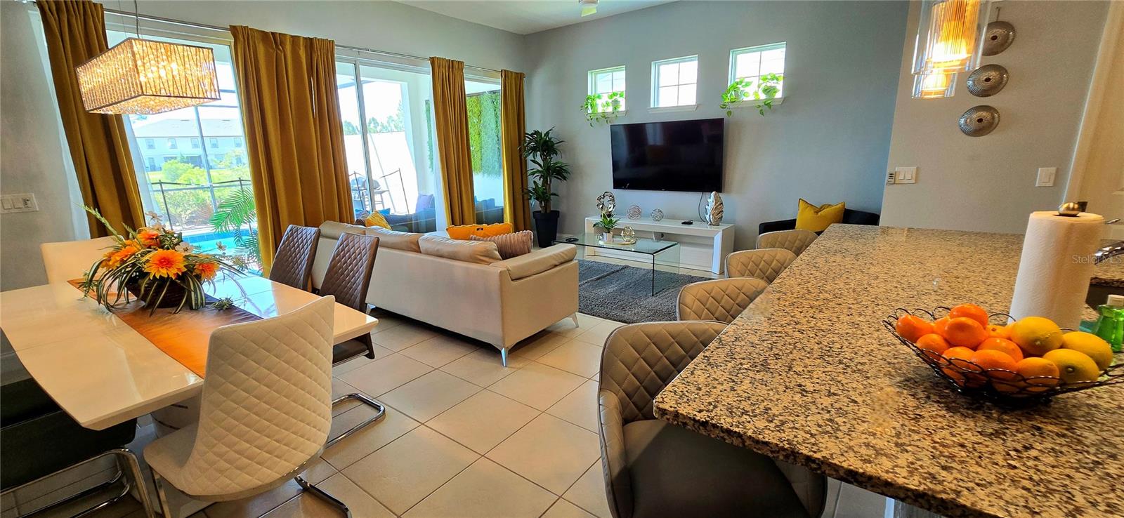 Image 10 of 33 For 228 Captiva Dr