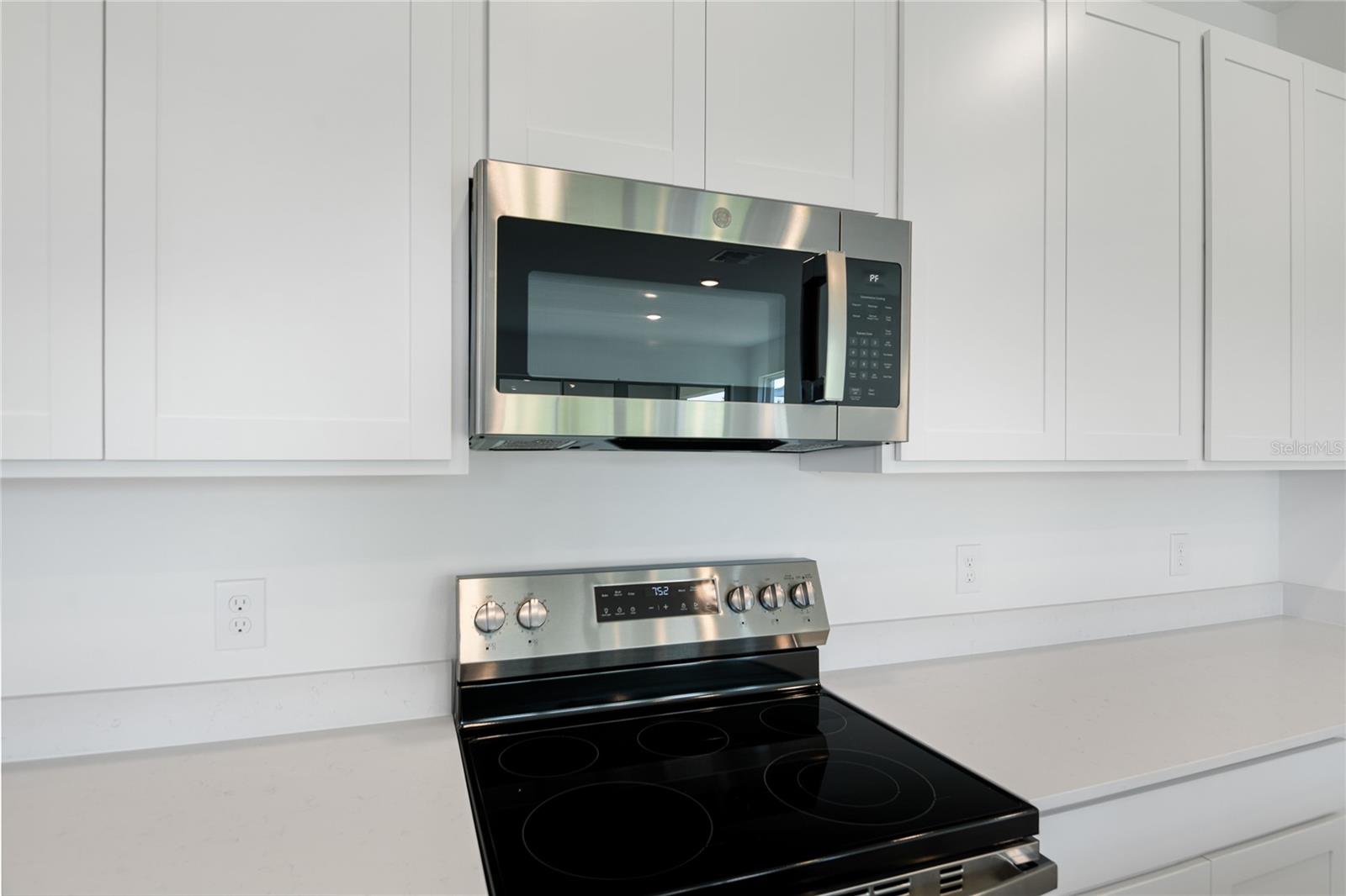 Image 5 of 16 For 824 Lake Dell Road