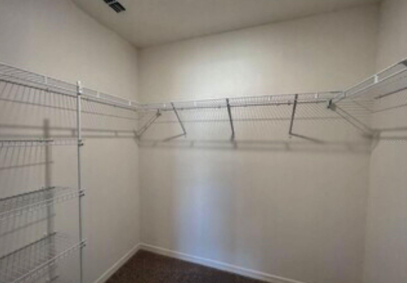 Image 5 of 7 For 539 Finch Court